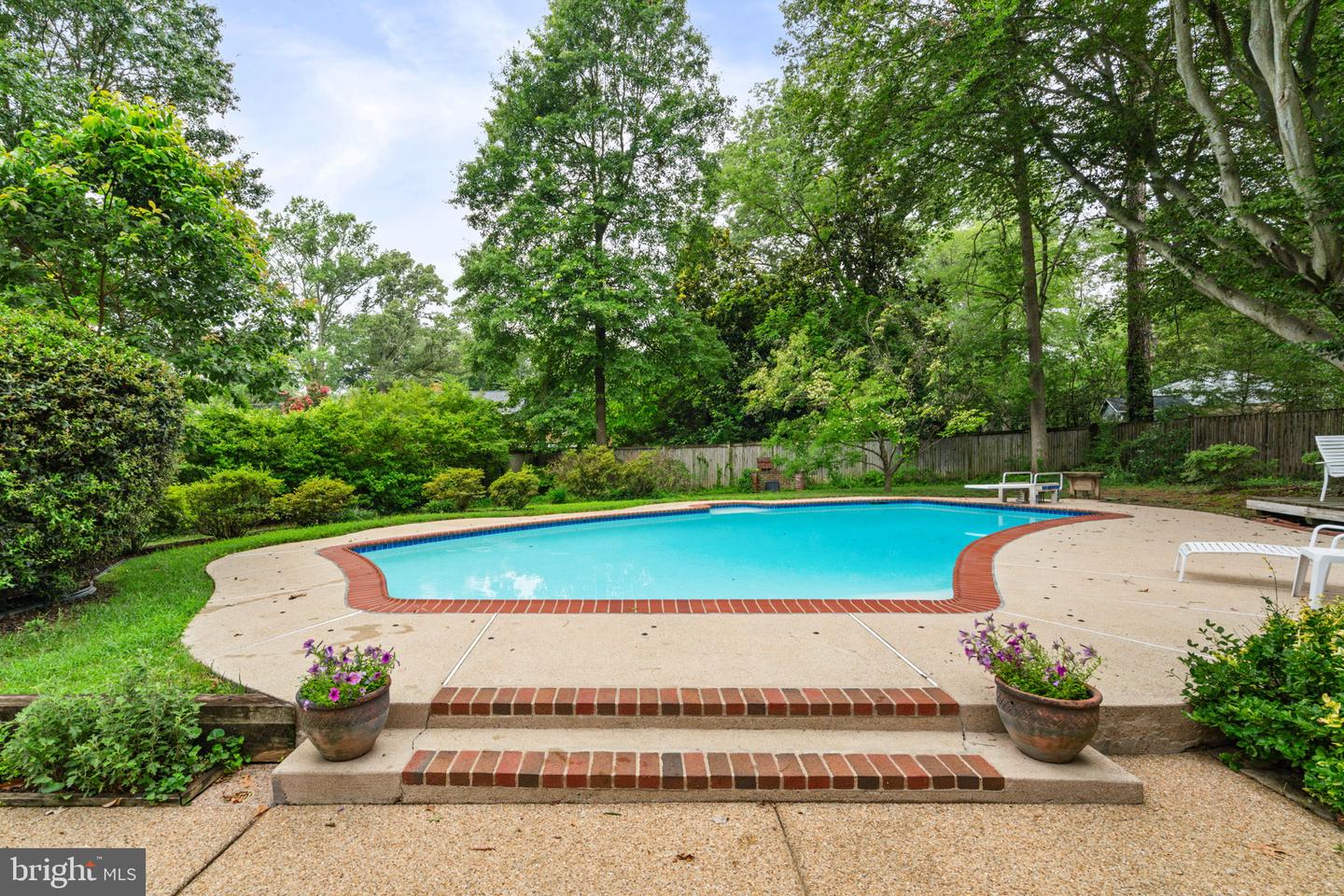 8908 VERNON VIEW DR, ALEXANDRIA, Virginia 22308, 5 Bedrooms Bedrooms, ,3 BathroomsBathrooms,Residential,For sale,8908 VERNON VIEW DR,VAFX2250848 MLS # VAFX2250848