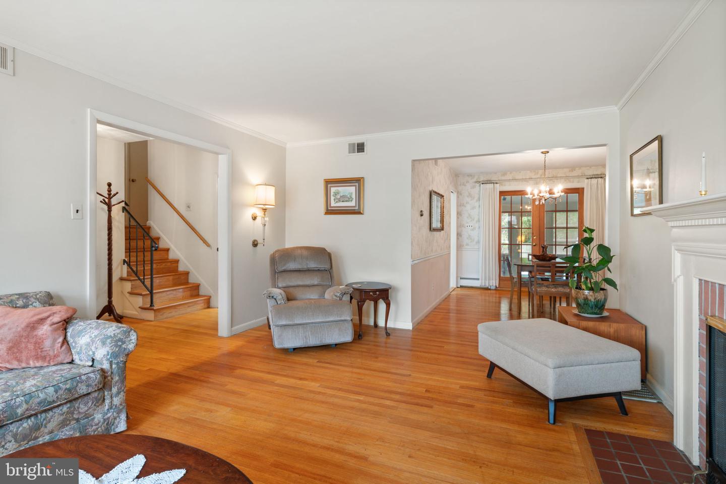 8908 VERNON VIEW DR, ALEXANDRIA, Virginia 22308, 5 Bedrooms Bedrooms, ,3 BathroomsBathrooms,Residential,For sale,8908 VERNON VIEW DR,VAFX2250848 MLS # VAFX2250848