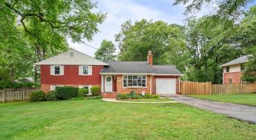 8908 VERNON VIEW DR, ALEXANDRIA, Virginia 22308, 5 Bedrooms Bedrooms, ,3 BathroomsBathrooms,Residential,For sale,8908 VERNON VIEW DR,VAFX2250848 MLS # VAFX2250848