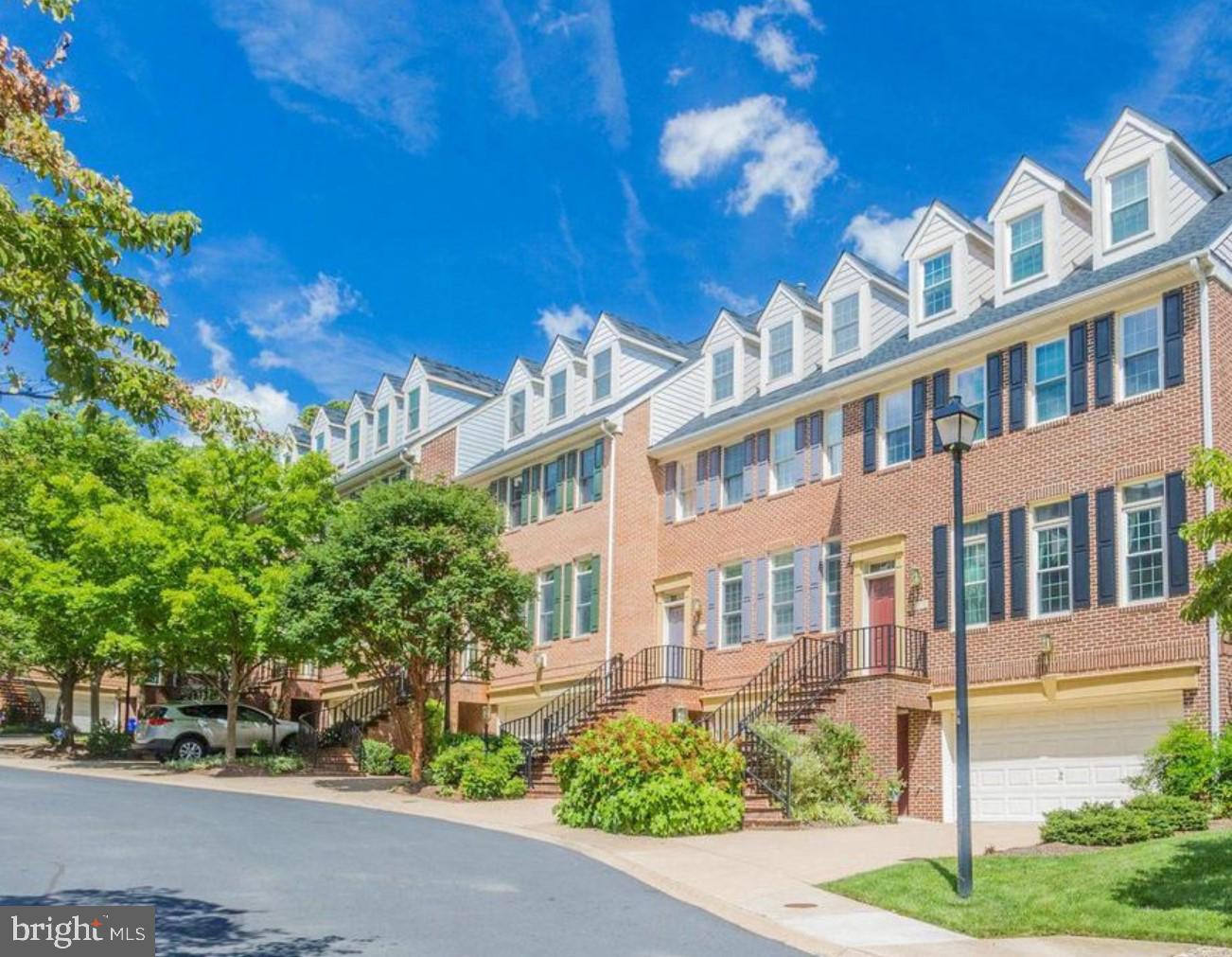 2119 21ST RD N, ARLINGTON, Virginia 22201, 4 Bedrooms Bedrooms, ,3 BathroomsBathrooms,Residential,For sale,2119 21ST RD N,VAAR2059938 MLS # VAAR2059938