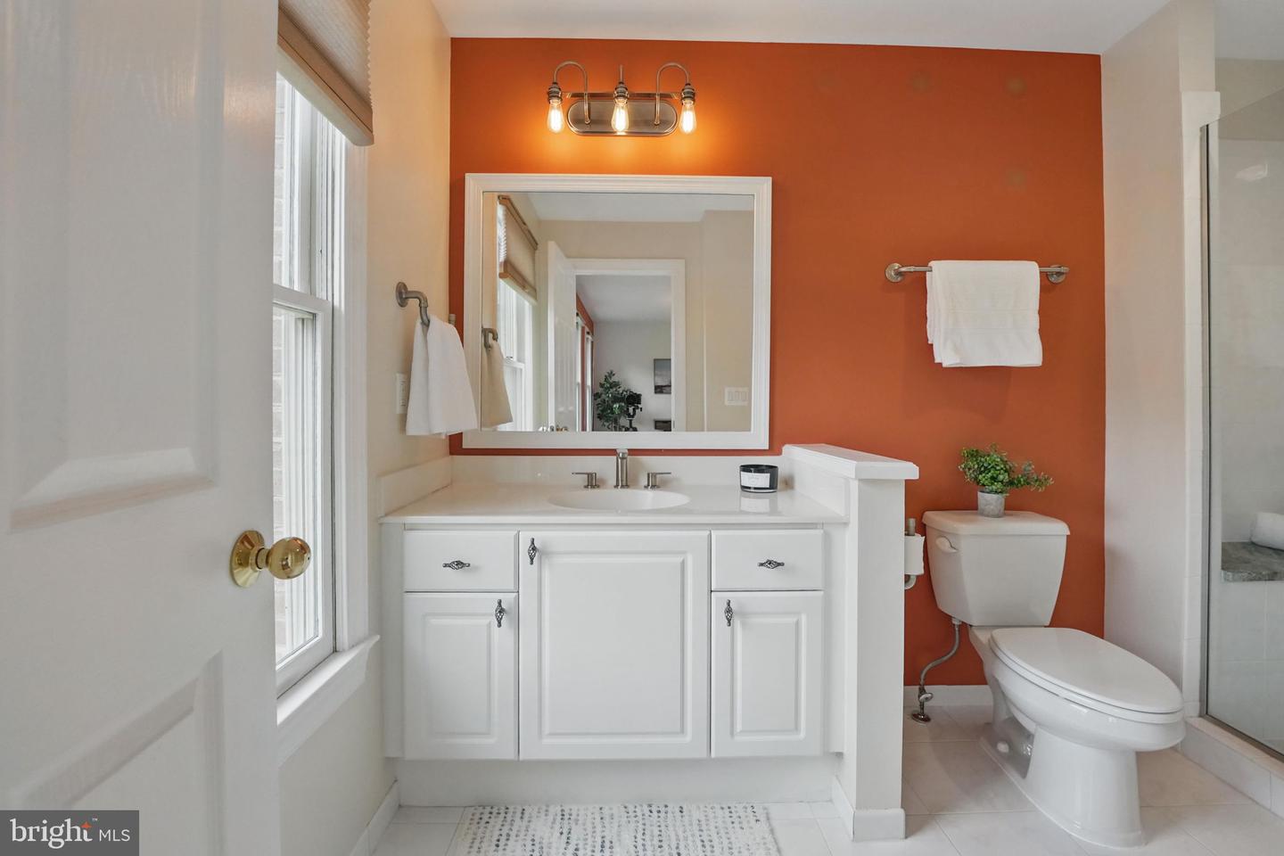2119 21ST RD N, ARLINGTON, Virginia 22201, 4 Bedrooms Bedrooms, ,3 BathroomsBathrooms,Residential,For sale,2119 21ST RD N,VAAR2059938 MLS # VAAR2059938