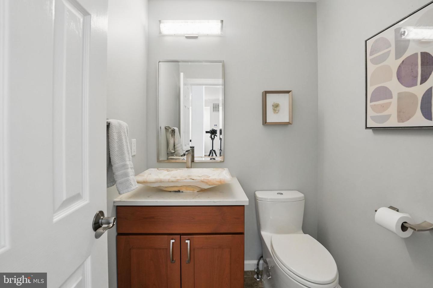 2119 21ST RD N, ARLINGTON, Virginia 22201, 4 Bedrooms Bedrooms, ,3 BathroomsBathrooms,Residential,For sale,2119 21ST RD N,VAAR2059938 MLS # VAAR2059938
