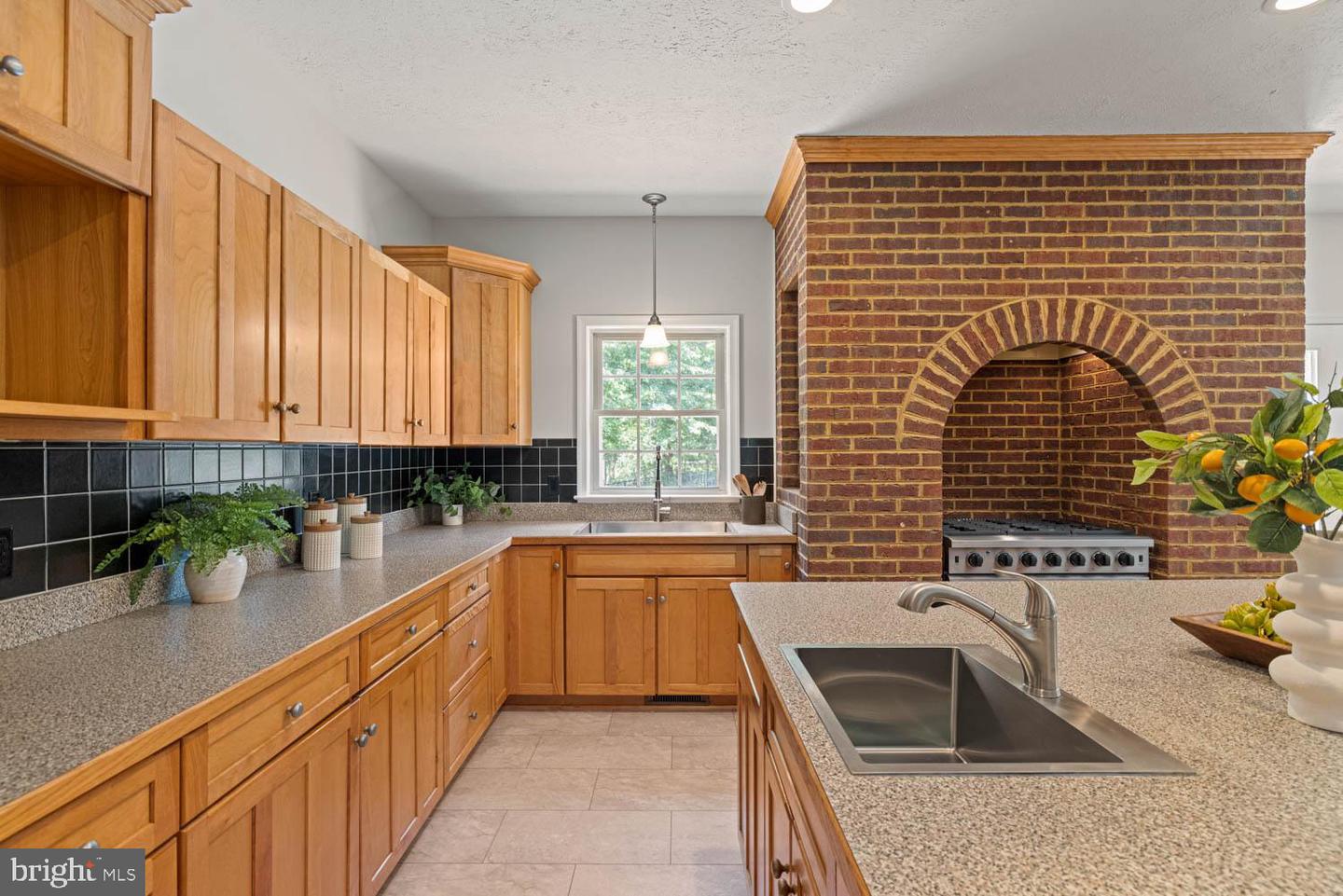 8801 BOULEVARD OF THE GENERALS, SPOTSYLVANIA, Virginia 22553, 4 Bedrooms Bedrooms, ,3 BathroomsBathrooms,Residential,For sale,8801 BOULEVARD OF THE GENERALS,VASP2034274 MLS # VASP2034274