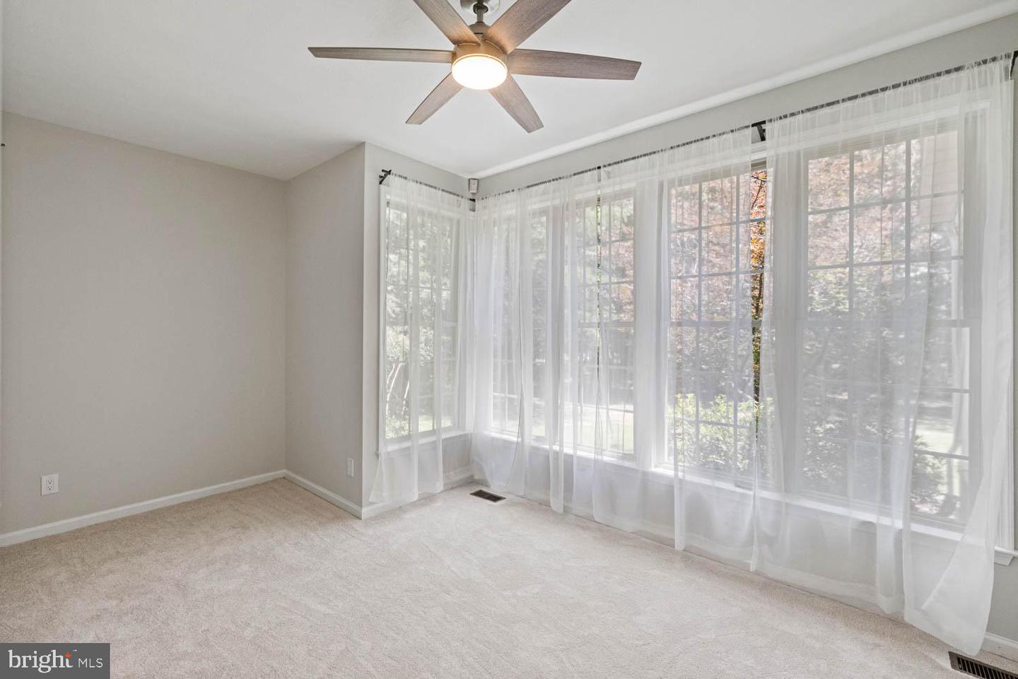 8801 BOULEVARD OF THE GENERALS, SPOTSYLVANIA, Virginia 22553, 4 Bedrooms Bedrooms, ,3 BathroomsBathrooms,Residential,For sale,8801 BOULEVARD OF THE GENERALS,VASP2034274 MLS # VASP2034274
