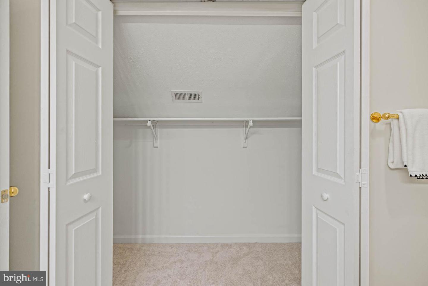 8801 BOULEVARD OF THE GENERALS, SPOTSYLVANIA, Virginia 22553, 4 Bedrooms Bedrooms, ,3 BathroomsBathrooms,Residential,For sale,8801 BOULEVARD OF THE GENERALS,VASP2034274 MLS # VASP2034274