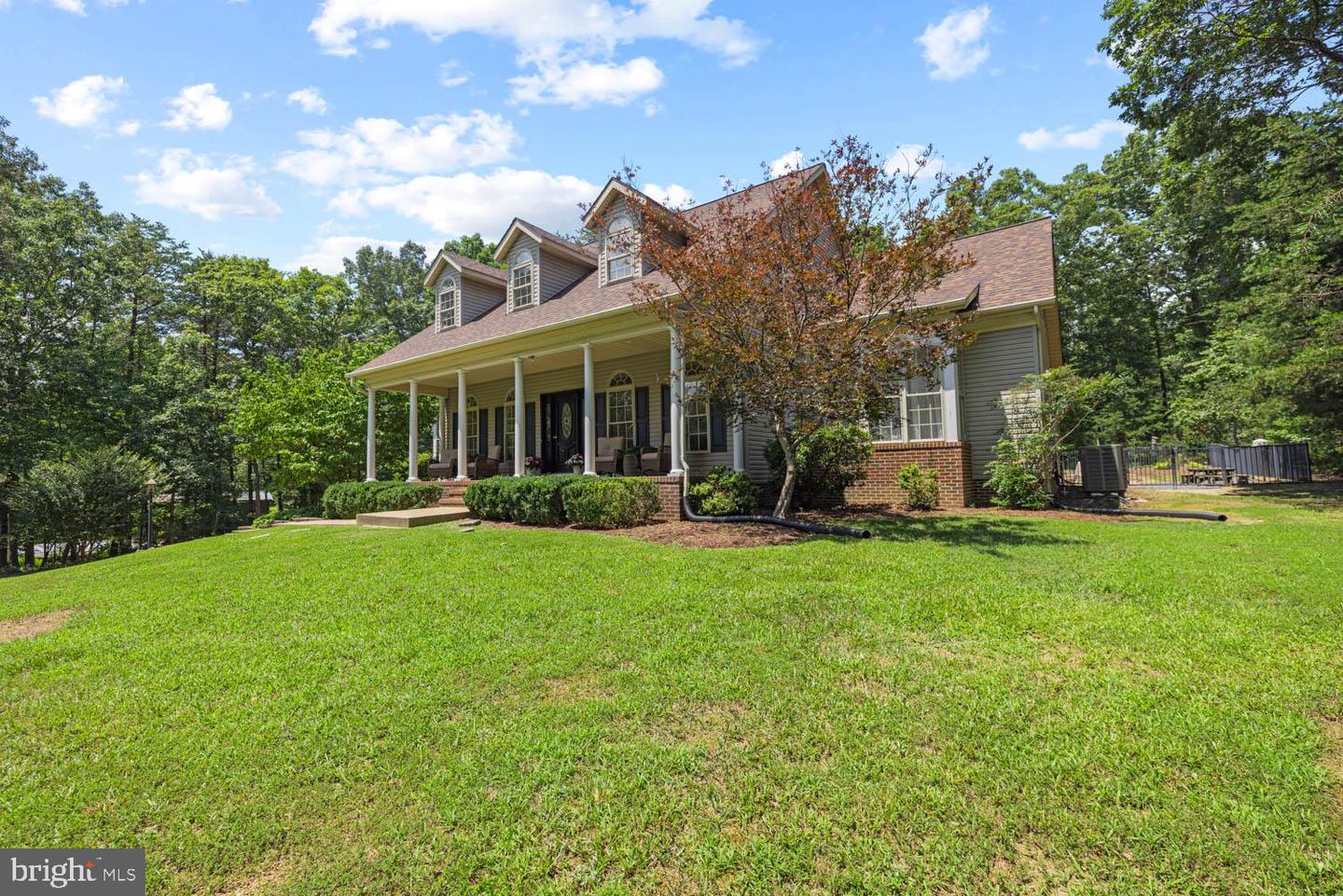8801 BOULEVARD OF THE GENERALS, SPOTSYLVANIA, Virginia 22553, 4 Bedrooms Bedrooms, ,3 BathroomsBathrooms,Residential,For sale,8801 BOULEVARD OF THE GENERALS,VASP2034274 MLS # VASP2034274