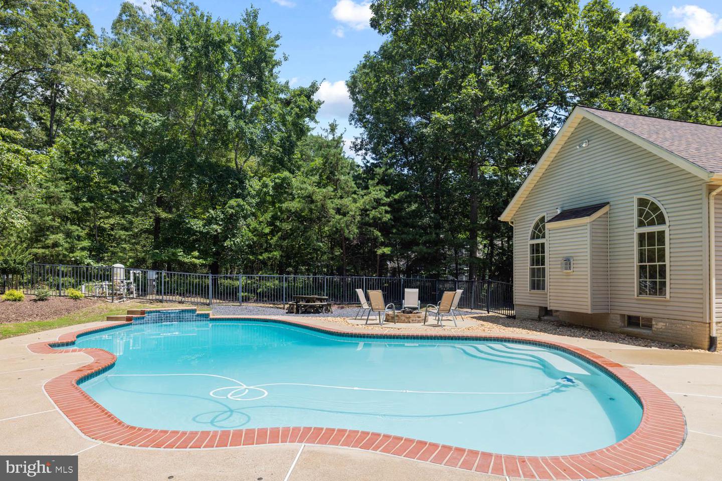 8801 BOULEVARD OF THE GENERALS, SPOTSYLVANIA, Virginia 22553, 4 Bedrooms Bedrooms, ,3 BathroomsBathrooms,Residential,For sale,8801 BOULEVARD OF THE GENERALS,VASP2034274 MLS # VASP2034274
