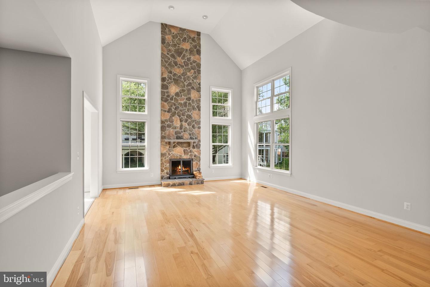 19339 MILL DAM PL, LEESBURG, Virginia 20176, 4 Bedrooms Bedrooms, ,3 BathroomsBathrooms,Residential,For sale,19339 MILL DAM PL,VALO2100828 MLS # VALO2100828