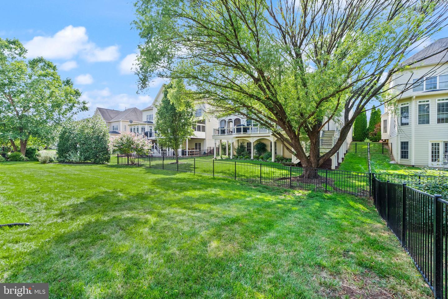 19339 MILL DAM PL, LEESBURG, Virginia 20176, 4 Bedrooms Bedrooms, ,3 BathroomsBathrooms,Residential,For sale,19339 MILL DAM PL,VALO2100828 MLS # VALO2100828