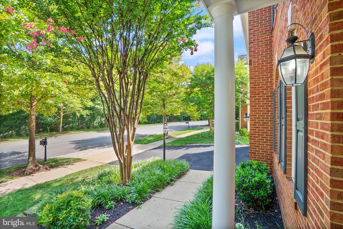 19339 MILL DAM PL, LEESBURG, Virginia 20176, 4 Bedrooms Bedrooms, ,3 BathroomsBathrooms,Residential,For sale,19339 MILL DAM PL,VALO2100828 MLS # VALO2100828