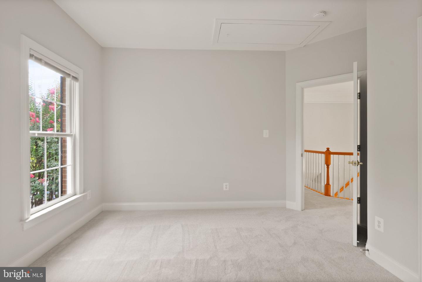 19339 MILL DAM PL, LEESBURG, Virginia 20176, 4 Bedrooms Bedrooms, ,3 BathroomsBathrooms,Residential,For sale,19339 MILL DAM PL,VALO2100828 MLS # VALO2100828