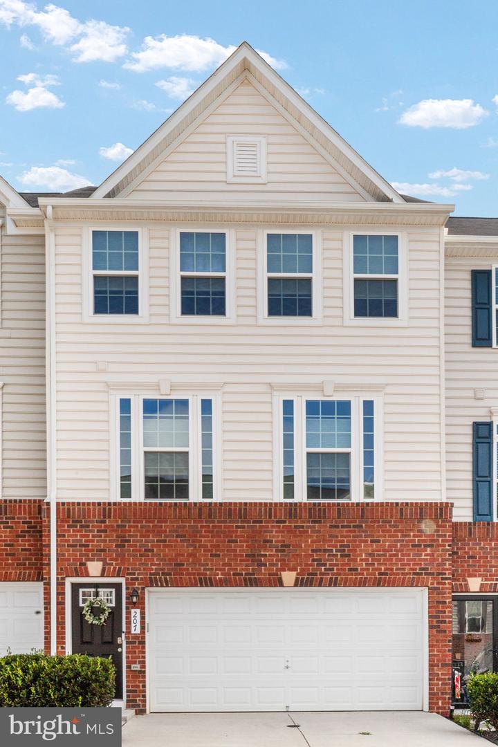 207 RISING SUN RD, FREDERICKSBURG, Virginia 22405, 3 Bedrooms Bedrooms, ,2 BathroomsBathrooms,Residential,For sale,207 RISING SUN RD,VAST2040378 MLS # VAST2040378