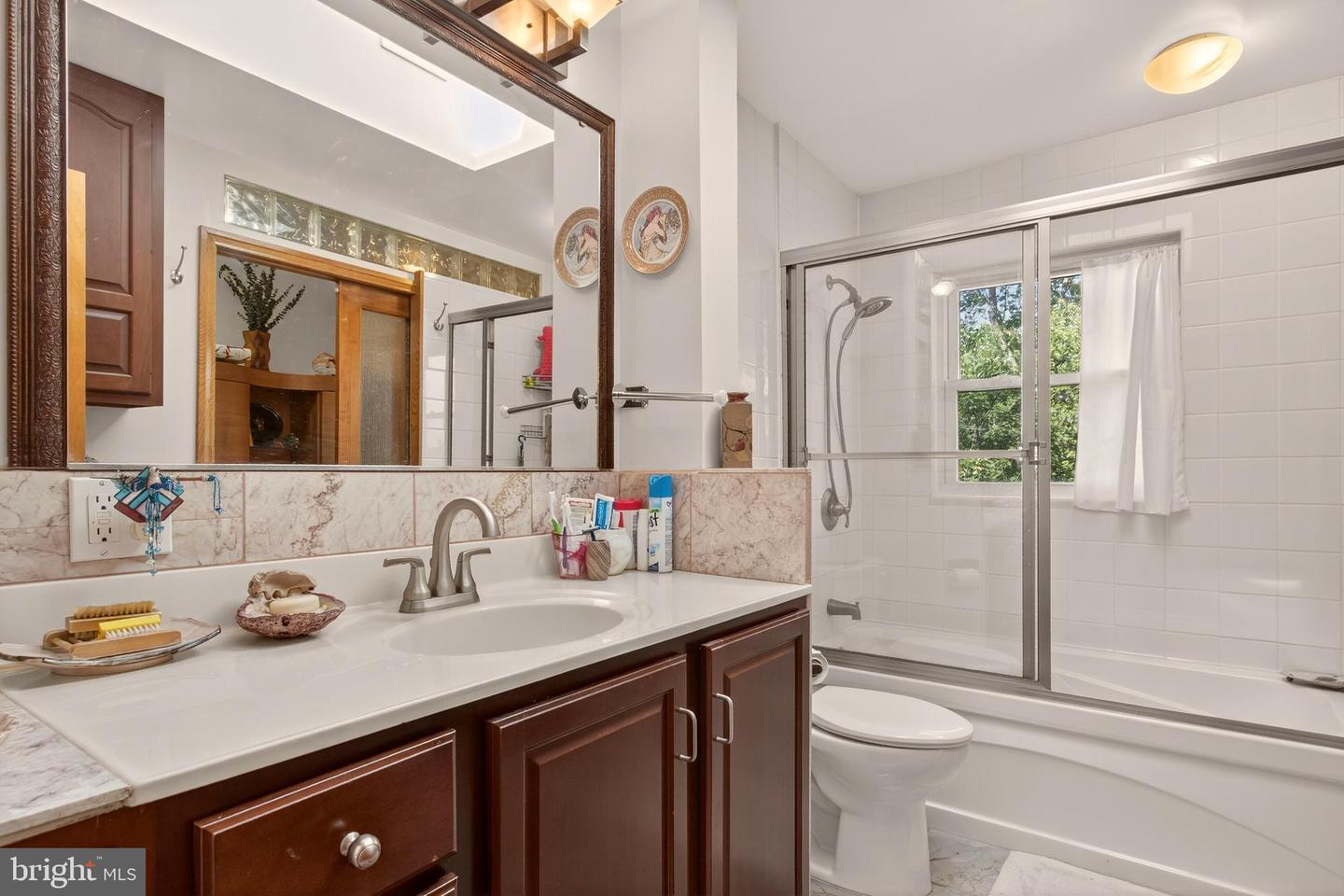 6504 CARRIAGE DR, ALEXANDRIA, Virginia 22310, 4 Bedrooms Bedrooms, ,2 BathroomsBathrooms,Residential,For sale,6504 CARRIAGE DR,VAFX2252744 MLS # VAFX2252744