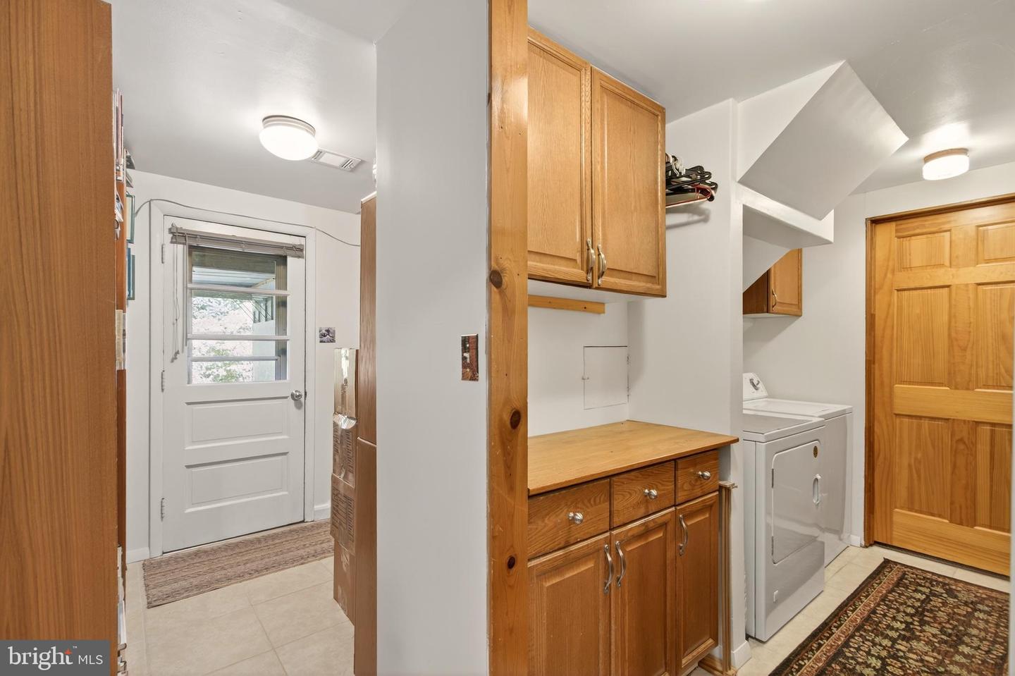 6504 CARRIAGE DR, ALEXANDRIA, Virginia 22310, 4 Bedrooms Bedrooms, ,2 BathroomsBathrooms,Residential,For sale,6504 CARRIAGE DR,VAFX2252744 MLS # VAFX2252744