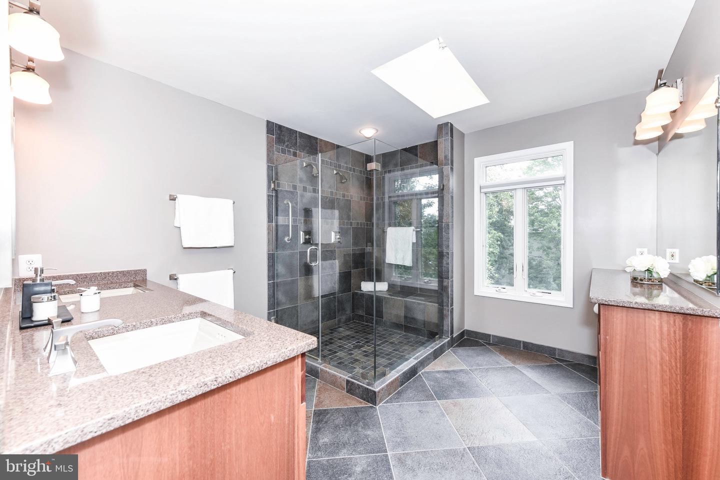 21316 SWEET CLOVER PL, ASHBURN, Virginia 20147, 4 Bedrooms Bedrooms, ,3 BathroomsBathrooms,Residential,For sale,21316 SWEET CLOVER PL,VALO2100906 MLS # VALO2100906