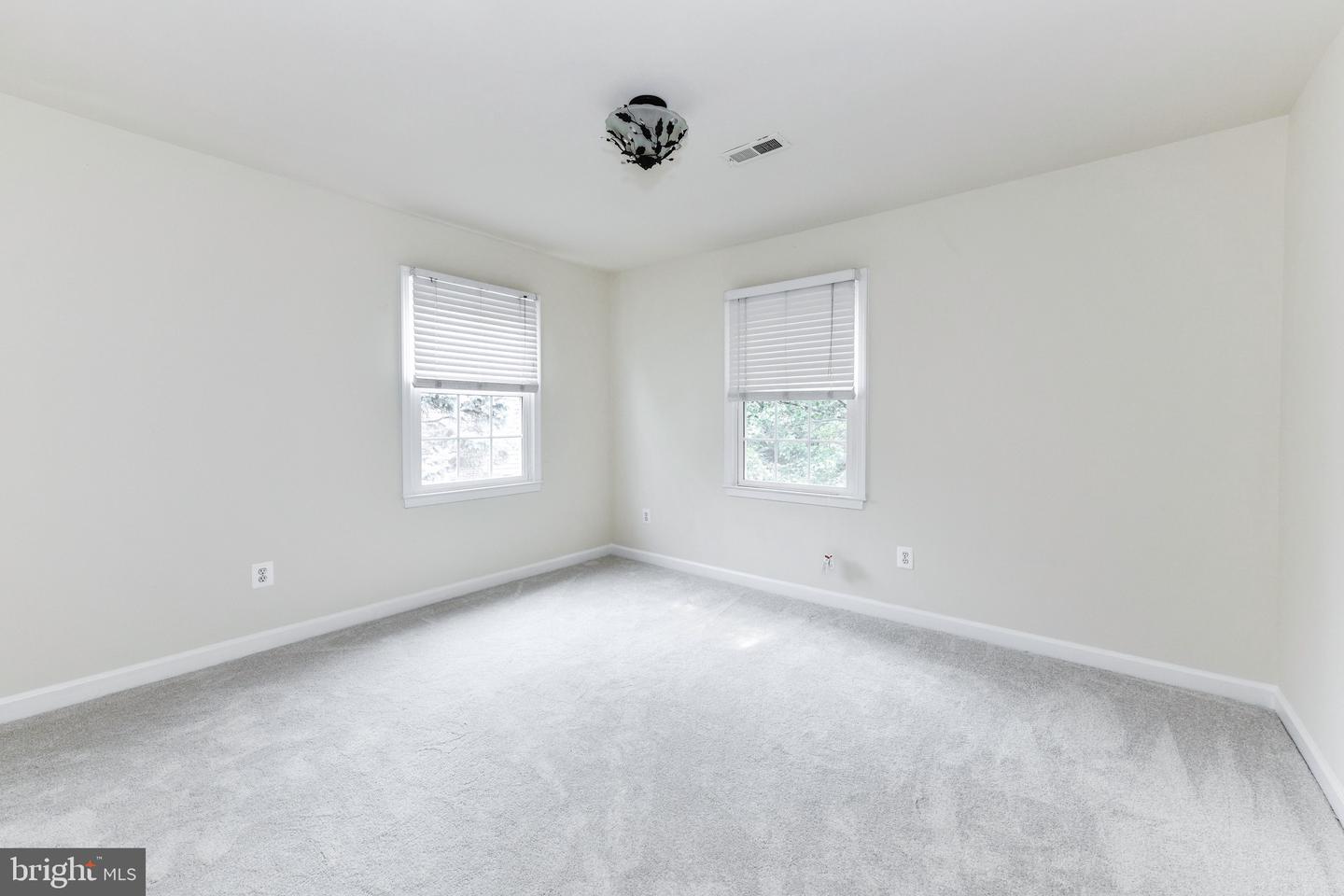 21316 SWEET CLOVER PL, ASHBURN, Virginia 20147, 4 Bedrooms Bedrooms, ,3 BathroomsBathrooms,Residential,For sale,21316 SWEET CLOVER PL,VALO2100906 MLS # VALO2100906