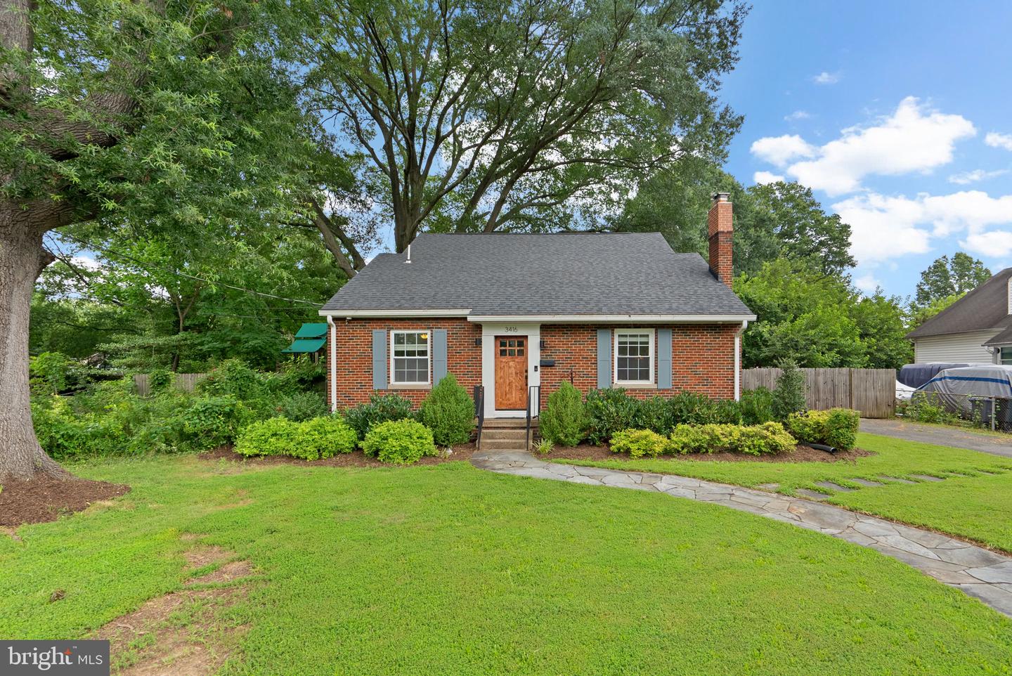 3416 MEMORIAL ST, ALEXANDRIA, Virginia 22306, 4 Bedrooms Bedrooms, ,3 BathroomsBathrooms,Residential,For sale,3416 MEMORIAL ST,VAFX2252818 MLS # VAFX2252818