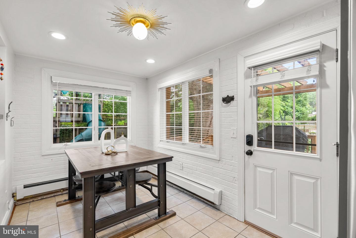 3416 MEMORIAL ST, ALEXANDRIA, Virginia 22306, 4 Bedrooms Bedrooms, ,3 BathroomsBathrooms,Residential,For sale,3416 MEMORIAL ST,VAFX2252818 MLS # VAFX2252818