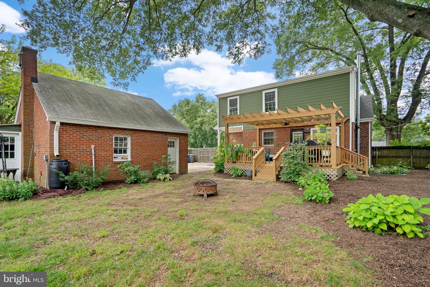 3416 MEMORIAL ST, ALEXANDRIA, Virginia 22306, 4 Bedrooms Bedrooms, ,3 BathroomsBathrooms,Residential,For sale,3416 MEMORIAL ST,VAFX2252818 MLS # VAFX2252818