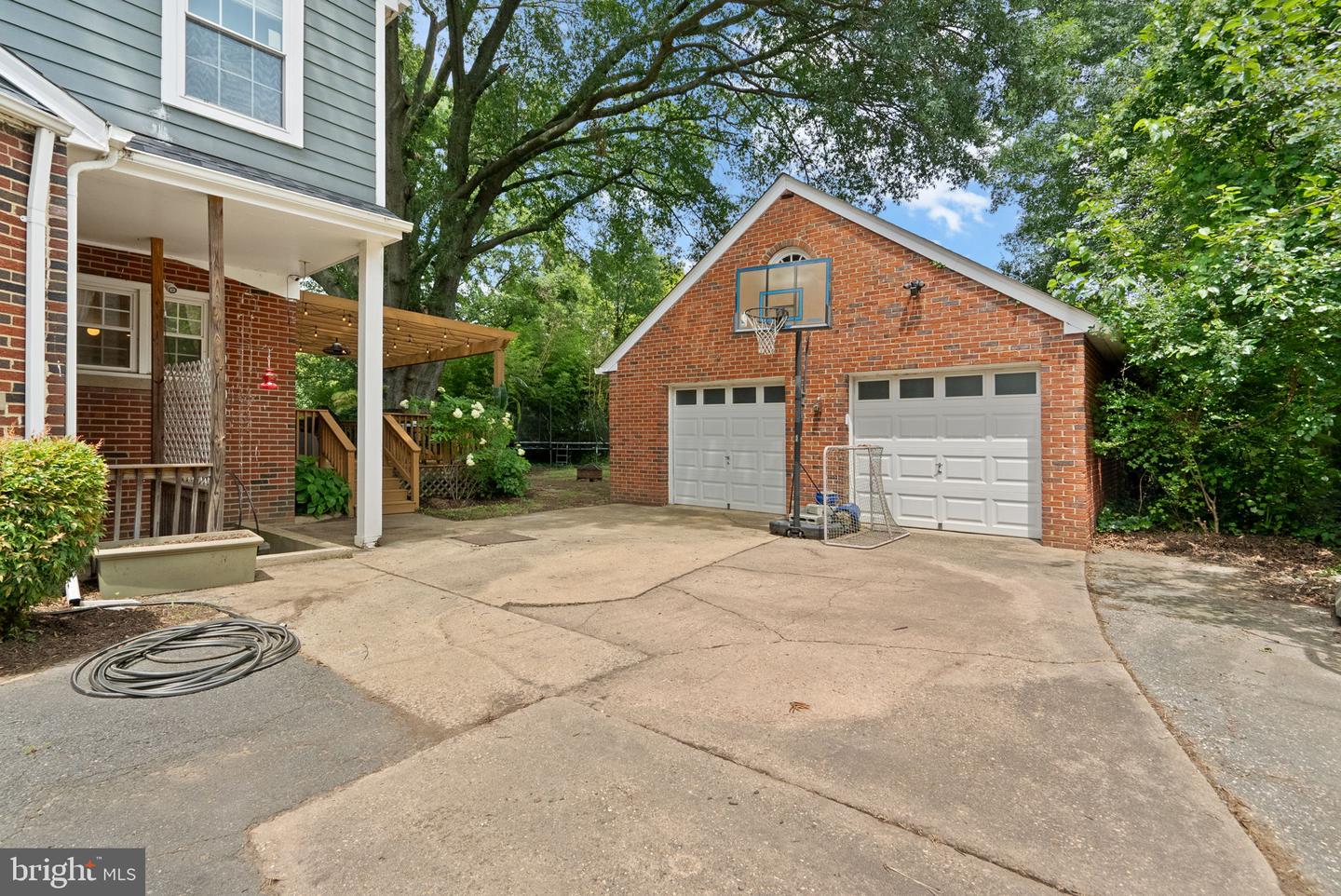 3416 MEMORIAL ST, ALEXANDRIA, Virginia 22306, 4 Bedrooms Bedrooms, ,3 BathroomsBathrooms,Residential,For sale,3416 MEMORIAL ST,VAFX2252818 MLS # VAFX2252818