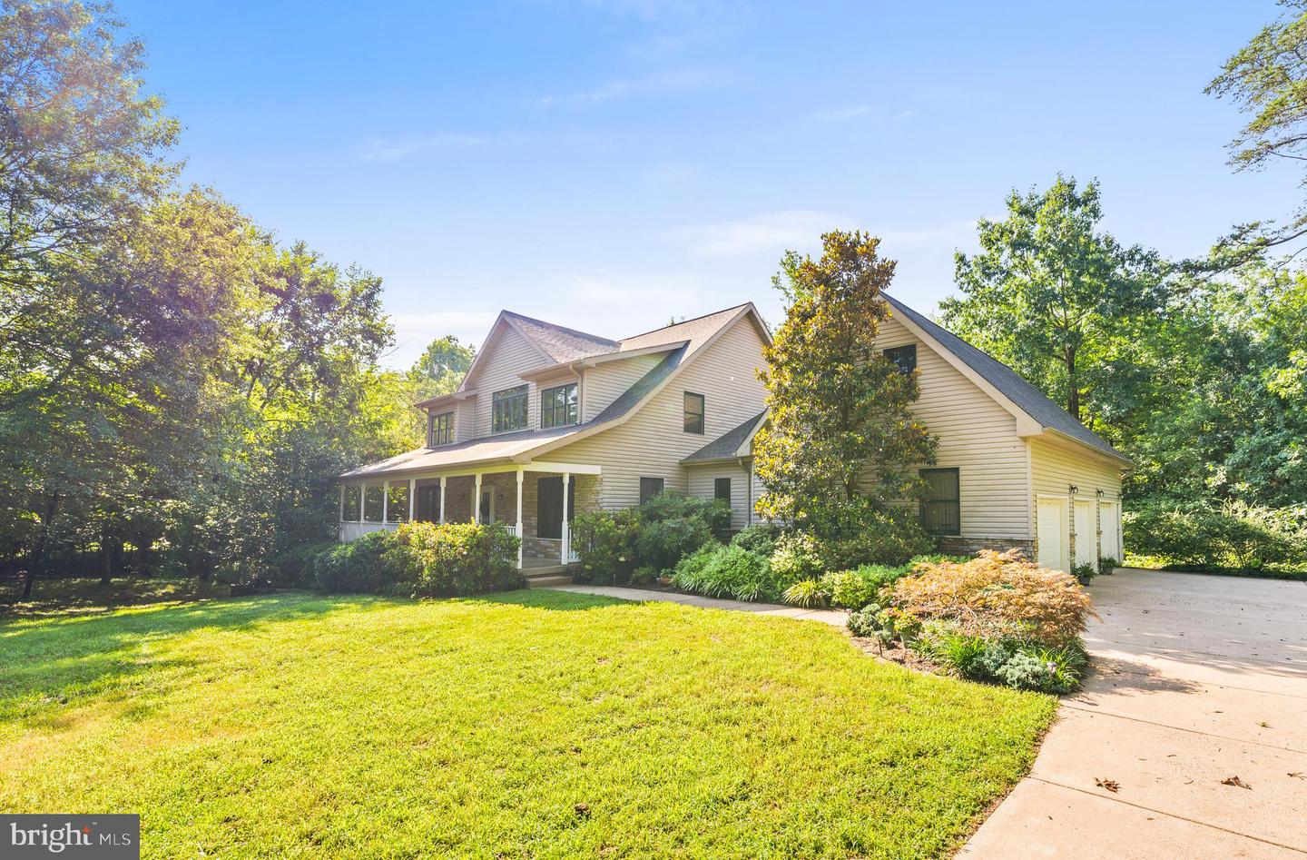 7007 SPY PLANE LN, NOKESVILLE, Virginia 20181, 4 Bedrooms Bedrooms, ,3 BathroomsBathrooms,Residential,For sale,7007 SPY PLANE LN,VAFQ2017320 MLS # VAFQ2017320