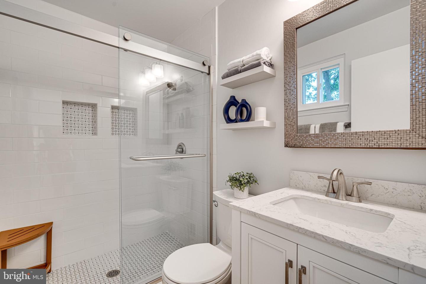 4917 WHEATSTONE DR, FAIRFAX, Virginia 22032, 4 Bedrooms Bedrooms, ,3 BathroomsBathrooms,Residential,For sale,4917 WHEATSTONE DR,VAFX2253238 MLS # VAFX2253238