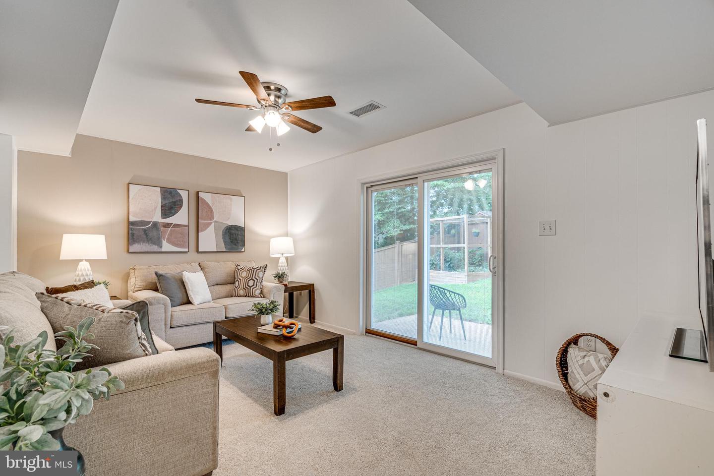 4917 WHEATSTONE DR, FAIRFAX, Virginia 22032, 4 Bedrooms Bedrooms, ,3 BathroomsBathrooms,Residential,For sale,4917 WHEATSTONE DR,VAFX2253238 MLS # VAFX2253238
