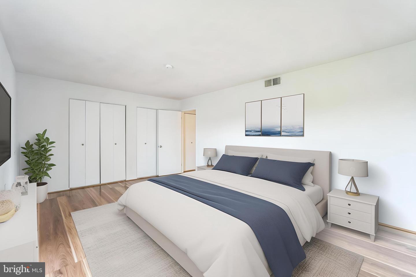 5758 VILLAGE GREEN DR #E, ALEXANDRIA, Virginia 22309, 2 Bedrooms Bedrooms, ,1 BathroomBathrooms,Residential,For sale,5758 VILLAGE GREEN DR #E,VAFX2253556 MLS # VAFX2253556