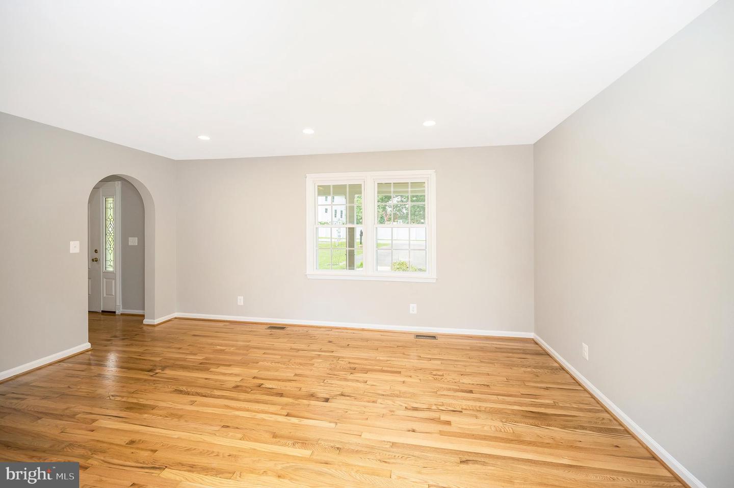 112 COBBLERS CT, STAFFORD, Virginia 22554, 5 Bedrooms Bedrooms, ,3 BathroomsBathrooms,Residential,For sale,112 COBBLERS CT,VAST2040568 MLS # VAST2040568