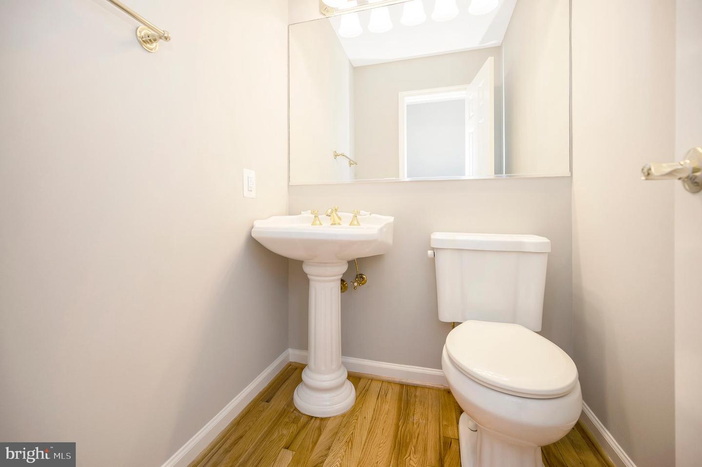 112 COBBLERS CT, STAFFORD, Virginia 22554, 5 Bedrooms Bedrooms, ,3 BathroomsBathrooms,Residential,For sale,112 COBBLERS CT,VAST2040568 MLS # VAST2040568