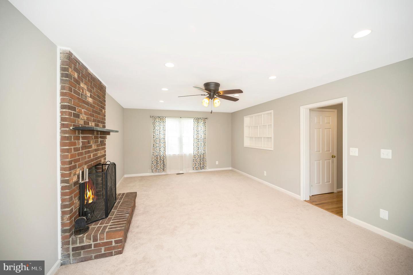 112 COBBLERS CT, STAFFORD, Virginia 22554, 5 Bedrooms Bedrooms, ,3 BathroomsBathrooms,Residential,For sale,112 COBBLERS CT,VAST2040568 MLS # VAST2040568