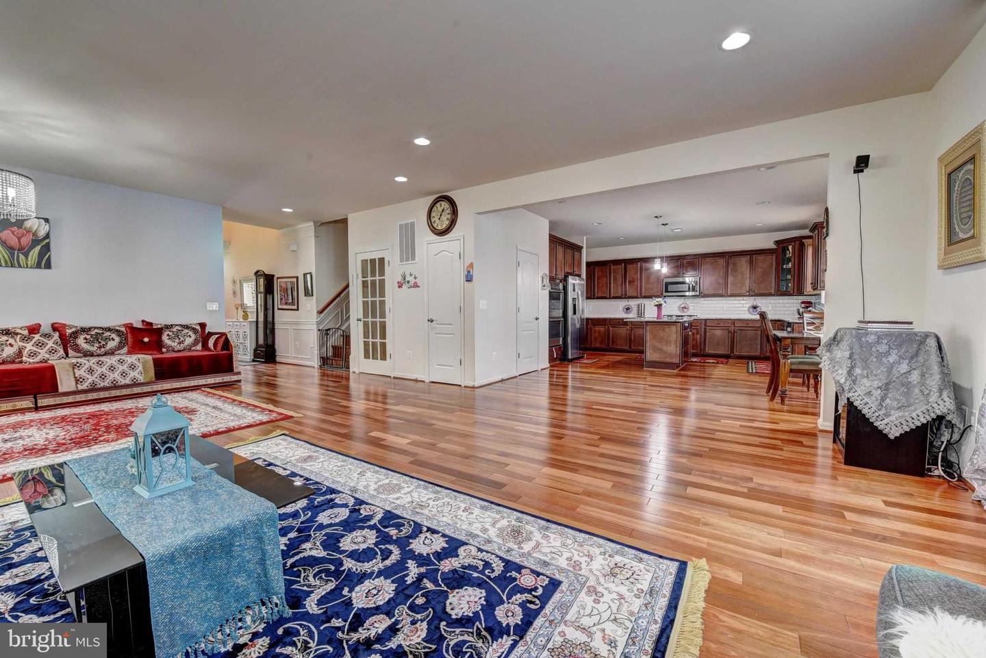 42340 ABNEY WOOD DR, CHANTILLY, Virginia 20152, 7 Bedrooms Bedrooms, ,5 BathroomsBathrooms,Residential,For sale,42340 ABNEY WOOD DR,VALO2101386 MLS # VALO2101386