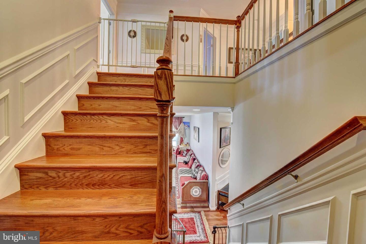 42340 ABNEY WOOD DR, CHANTILLY, Virginia 20152, 7 Bedrooms Bedrooms, ,5 BathroomsBathrooms,Residential,For sale,42340 ABNEY WOOD DR,VALO2101386 MLS # VALO2101386
