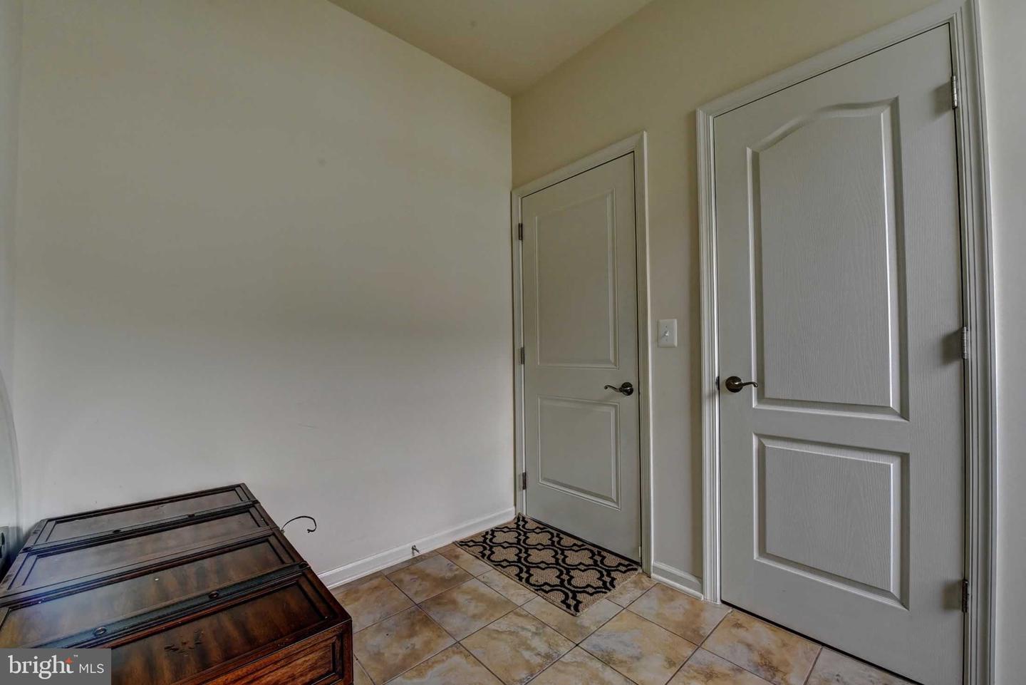 42340 ABNEY WOOD DR, CHANTILLY, Virginia 20152, 7 Bedrooms Bedrooms, ,5 BathroomsBathrooms,Residential,For sale,42340 ABNEY WOOD DR,VALO2101386 MLS # VALO2101386