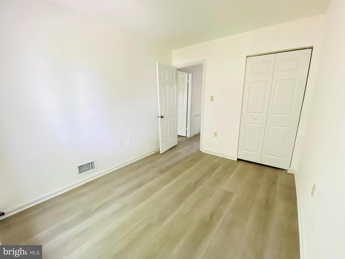 8192 COMMUNITY DR, MANASSAS, Virginia 20109, 3 Bedrooms Bedrooms, ,2 BathroomsBathrooms,Residential,For sale,8192 COMMUNITY DR,VAPW2098714 MLS # VAPW2098714