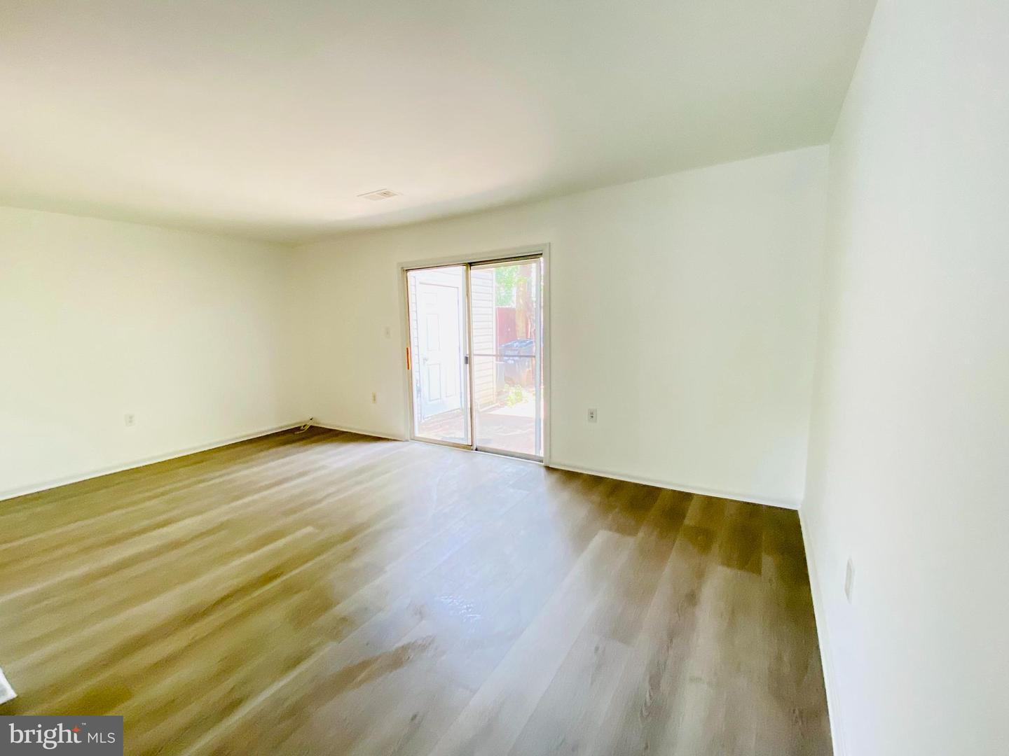 8192 COMMUNITY DR, MANASSAS, Virginia 20109, 3 Bedrooms Bedrooms, ,2 BathroomsBathrooms,Residential,For sale,8192 COMMUNITY DR,VAPW2098714 MLS # VAPW2098714