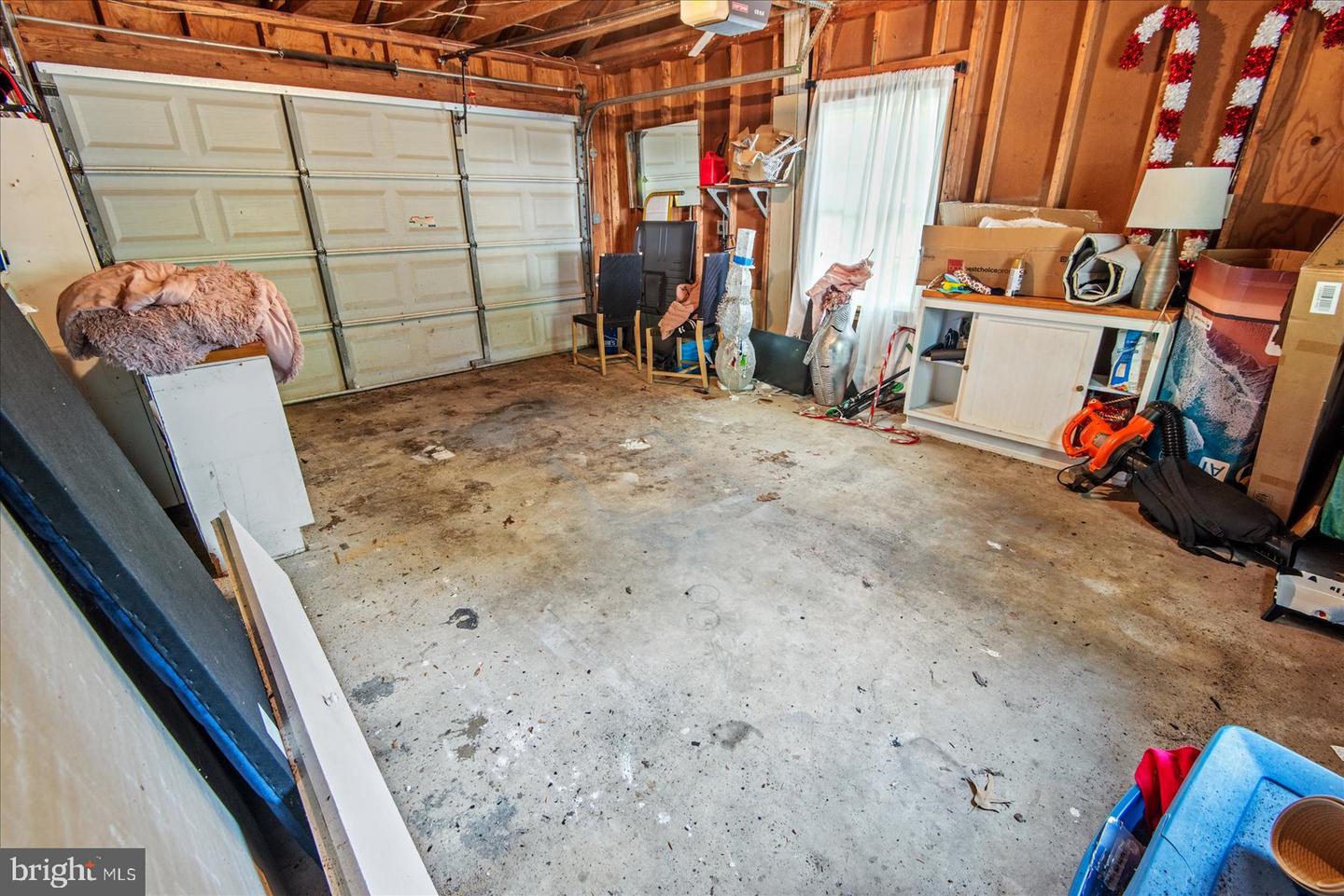 10700 MEADOWLARK LN, SPOTSYLVANIA, Virginia 22553, 3 Bedrooms Bedrooms, ,2 BathroomsBathrooms,Residential,For sale,10700 MEADOWLARK LN,VASP2034536 MLS # VASP2034536