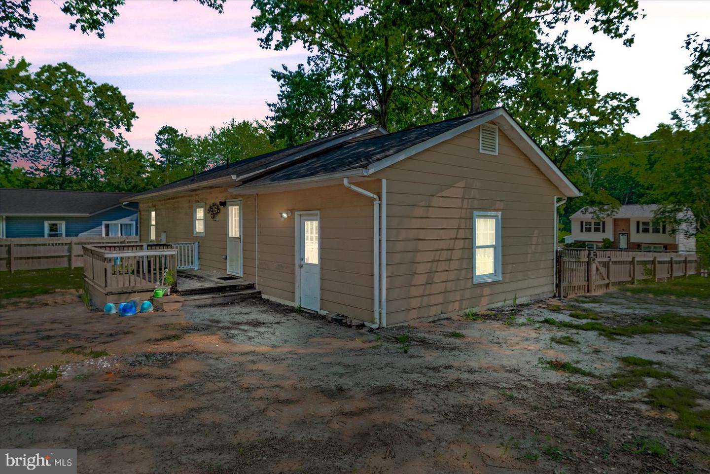 10700 MEADOWLARK LN, SPOTSYLVANIA, Virginia 22553, 3 Bedrooms Bedrooms, ,2 BathroomsBathrooms,Residential,For sale,10700 MEADOWLARK LN,VASP2034536 MLS # VASP2034536