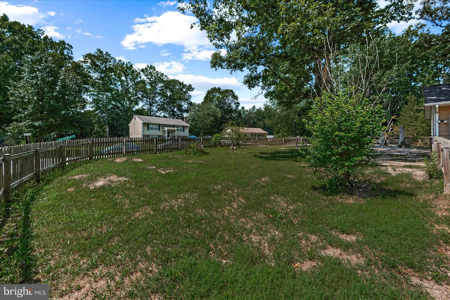 10700 MEADOWLARK LN, SPOTSYLVANIA, Virginia 22553, 3 Bedrooms Bedrooms, ,2 BathroomsBathrooms,Residential,For sale,10700 MEADOWLARK LN,VASP2034536 MLS # VASP2034536