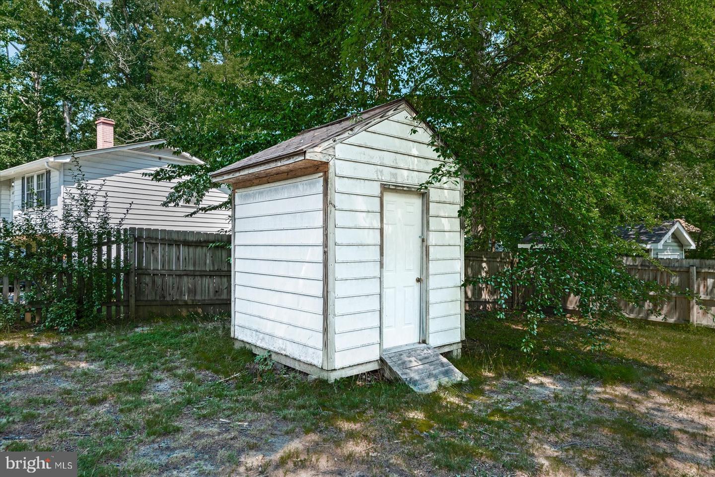 10700 MEADOWLARK LN, SPOTSYLVANIA, Virginia 22553, 3 Bedrooms Bedrooms, ,2 BathroomsBathrooms,Residential,For sale,10700 MEADOWLARK LN,VASP2034536 MLS # VASP2034536