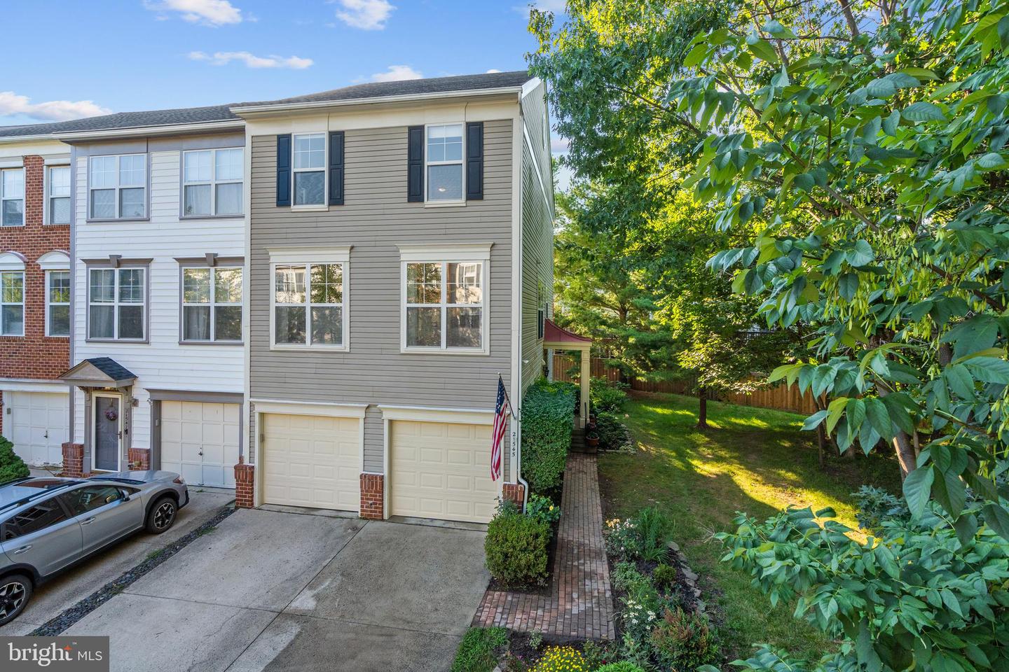 21545 FIELD STATION TER, BROADLANDS, Virginia 20148, 3 Bedrooms Bedrooms, ,2 BathroomsBathrooms,Residential,For sale,21545 FIELD STATION TER,VALO2101528 MLS # VALO2101528