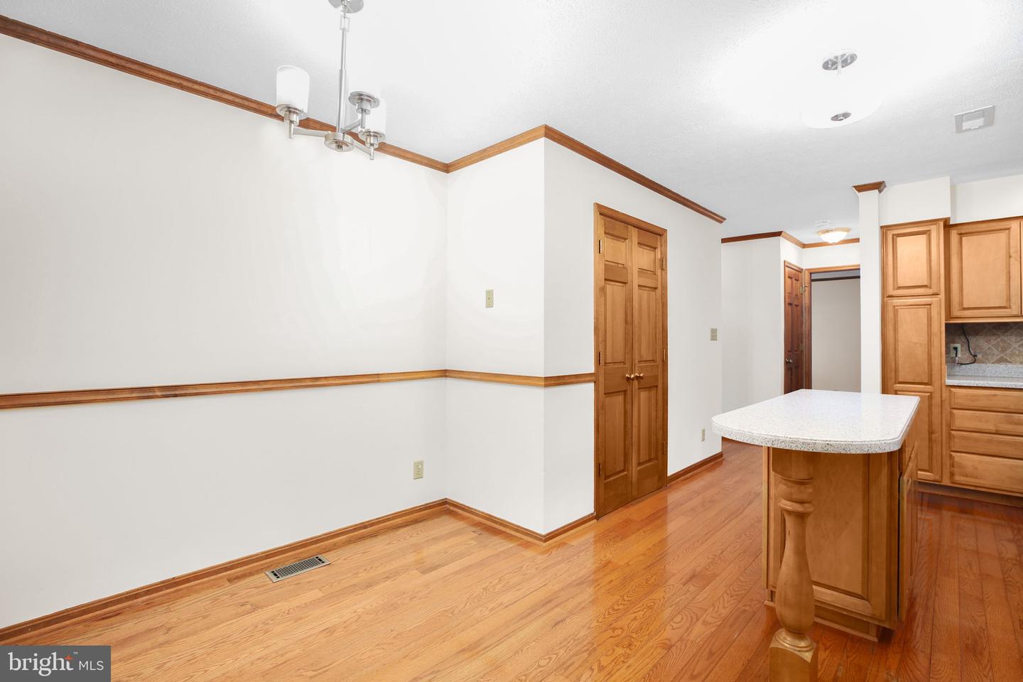 7 DINWIDDIE CT, FREDERICKSBURG, Virginia 22405, 3 Bedrooms Bedrooms, ,3 BathroomsBathrooms,Residential,For sale,7 DINWIDDIE CT,VAST2040620 MLS # VAST2040620