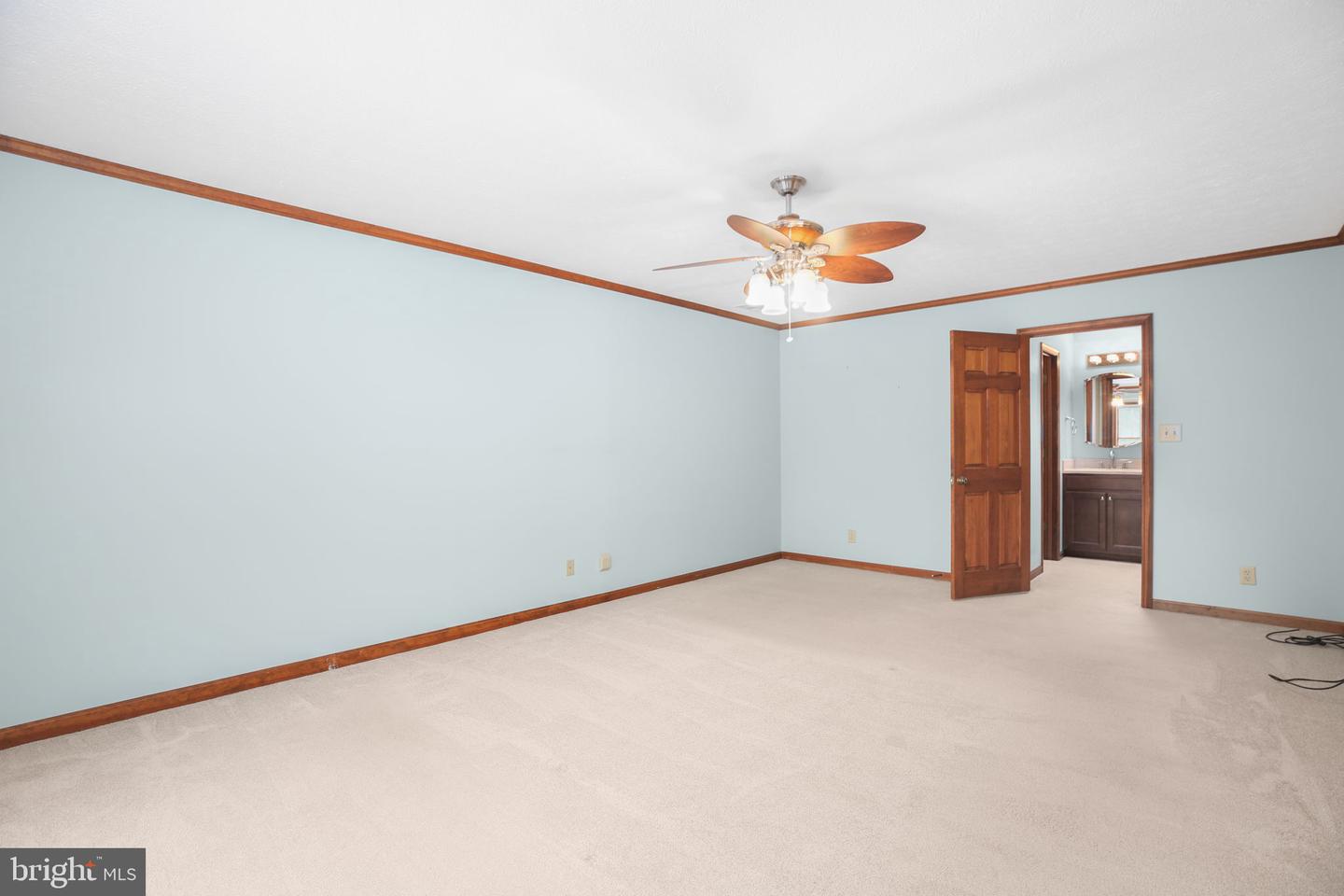 7 DINWIDDIE CT, FREDERICKSBURG, Virginia 22405, 3 Bedrooms Bedrooms, ,3 BathroomsBathrooms,Residential,For sale,7 DINWIDDIE CT,VAST2040620 MLS # VAST2040620