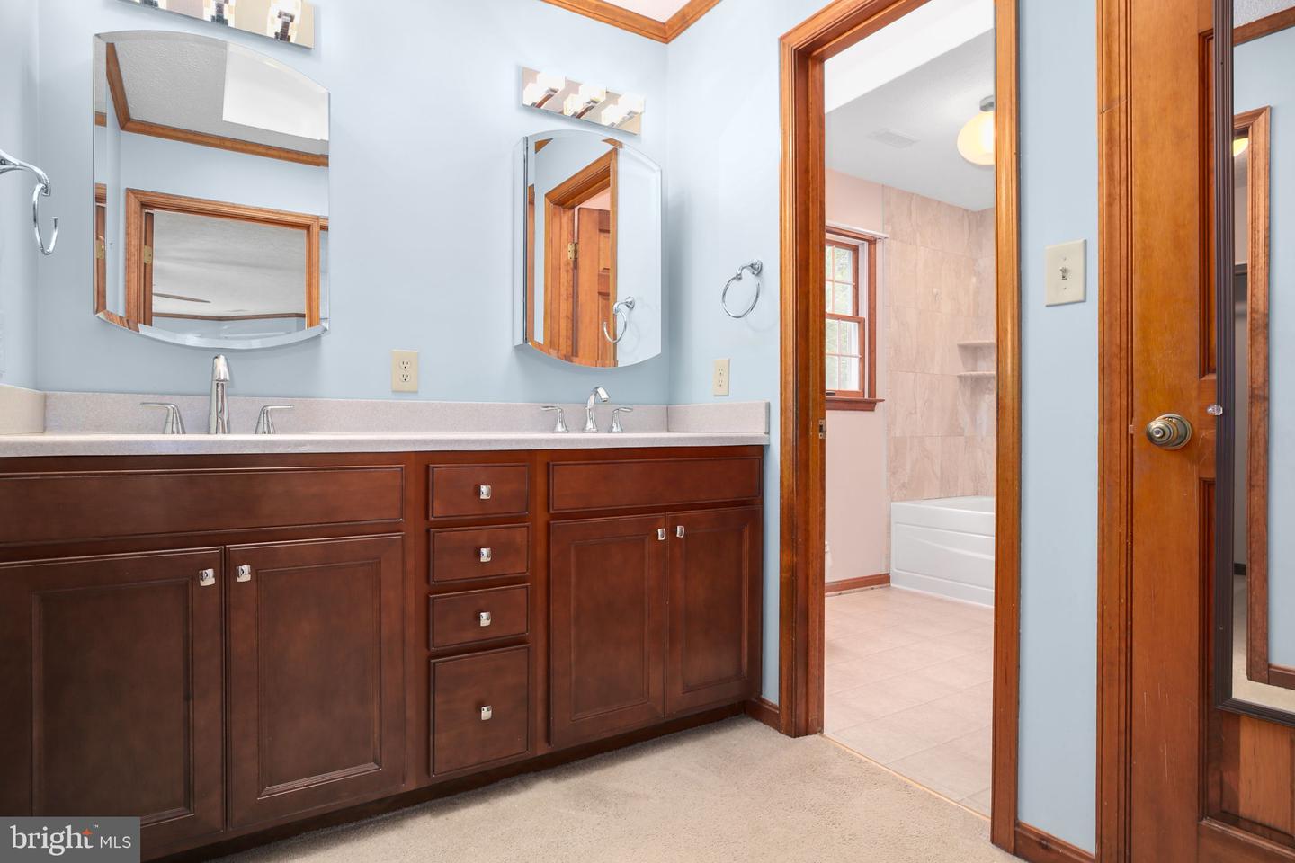 7 DINWIDDIE CT, FREDERICKSBURG, Virginia 22405, 3 Bedrooms Bedrooms, ,3 BathroomsBathrooms,Residential,For sale,7 DINWIDDIE CT,VAST2040620 MLS # VAST2040620