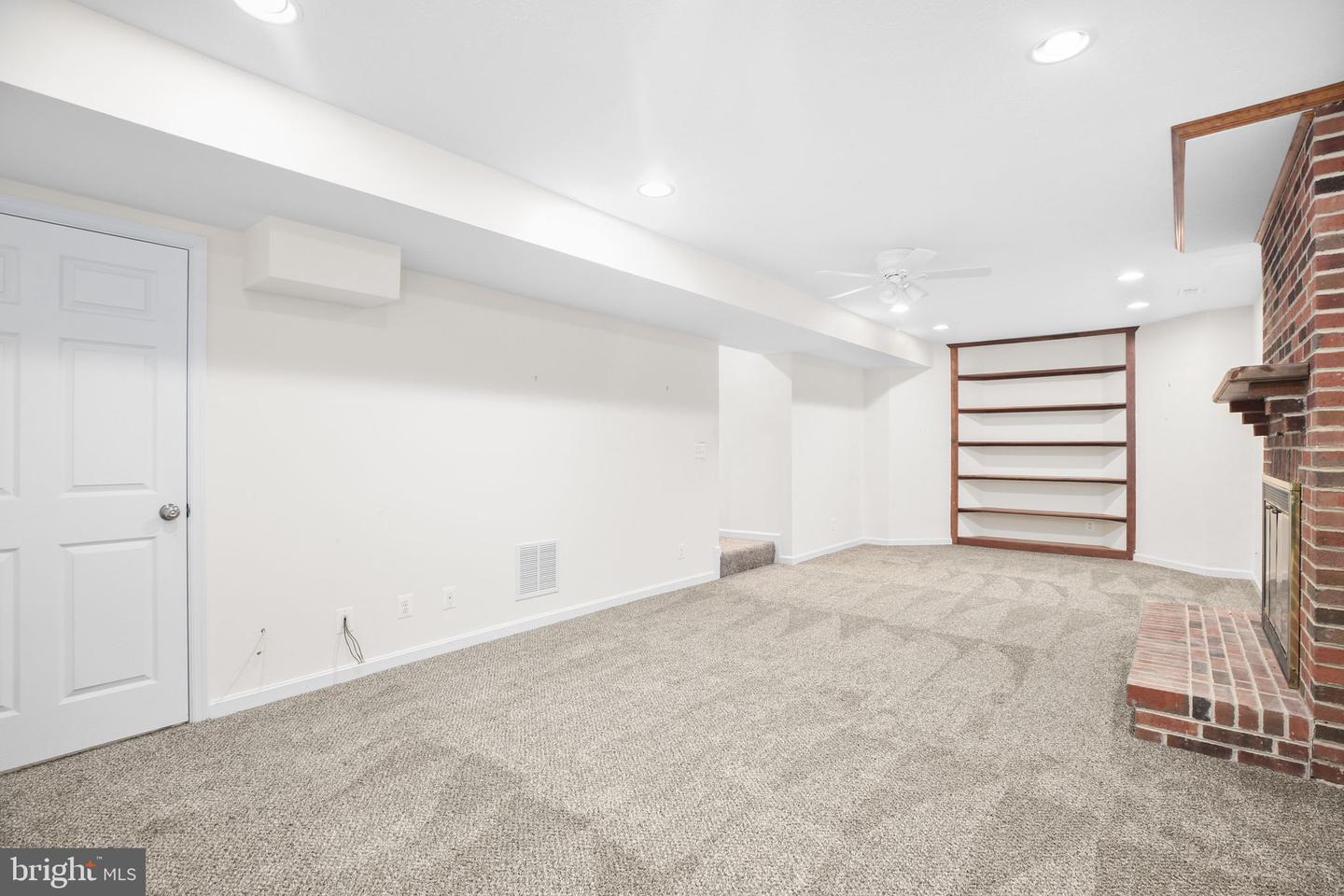 7 DINWIDDIE CT, FREDERICKSBURG, Virginia 22405, 3 Bedrooms Bedrooms, ,3 BathroomsBathrooms,Residential,For sale,7 DINWIDDIE CT,VAST2040620 MLS # VAST2040620