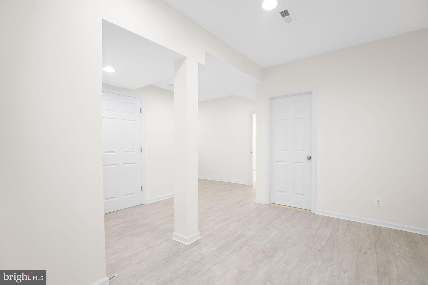 7 DINWIDDIE CT, FREDERICKSBURG, Virginia 22405, 3 Bedrooms Bedrooms, ,3 BathroomsBathrooms,Residential,For sale,7 DINWIDDIE CT,VAST2040620 MLS # VAST2040620