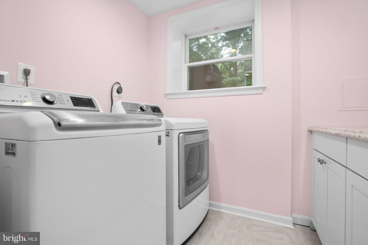 7 DINWIDDIE CT, FREDERICKSBURG, Virginia 22405, 3 Bedrooms Bedrooms, ,3 BathroomsBathrooms,Residential,For sale,7 DINWIDDIE CT,VAST2040620 MLS # VAST2040620