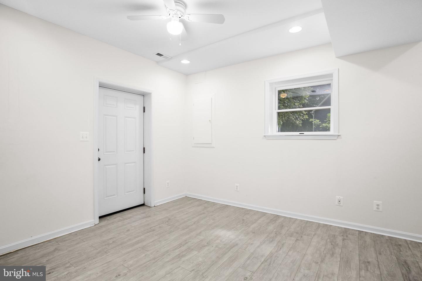 7 DINWIDDIE CT, FREDERICKSBURG, Virginia 22405, 3 Bedrooms Bedrooms, ,3 BathroomsBathrooms,Residential,For sale,7 DINWIDDIE CT,VAST2040620 MLS # VAST2040620