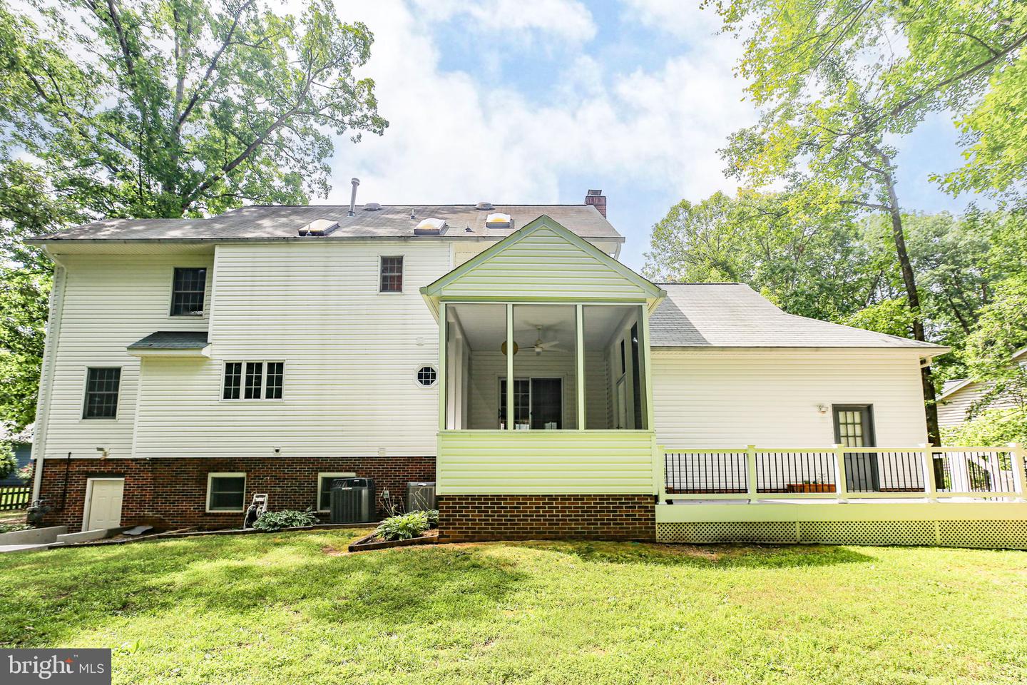 7 DINWIDDIE CT, FREDERICKSBURG, Virginia 22405, 3 Bedrooms Bedrooms, ,3 BathroomsBathrooms,Residential,For sale,7 DINWIDDIE CT,VAST2040620 MLS # VAST2040620