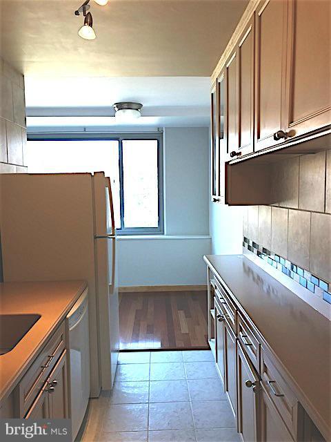 4200 CATHEDRAL AVE NW #1004, WASHINGTON, District Of Columbia 20016, 1 Bedroom Bedrooms, ,1 BathroomBathrooms,Residential,For sale,4200 CATHEDRAL AVE NW #1004,DCDC2209574 MLS # DCDC2209574